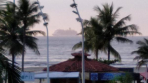 excelente localização o mar na sua frente confira